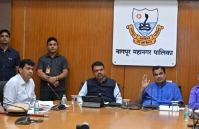 पुरापासून कायमस्वरूपी संरक्षण योजनेसाठी राज्य शासन निधी देणार – उपमुख्यमंत्री केंद्रीय मंत्री नितीन गडकरी यांची अंबाझरी व नागनदीच्या कायमस्वरूपी उपाययोजनेची सूचना