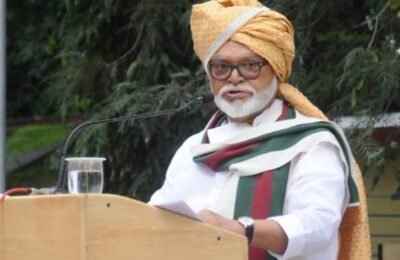 एकजुटीच्या भावनेने कोरोनाचा सामना करु; नाशिकमध्ये वैद्यकीय पर्यटनाचे हब निर्माण करण्याचा मानस : पालकमंत्री छगन भुजबळ पालकमंत्री छगन भुजबळ यांच्या हस्ते मुख्य शासकीय ध्वजारोहण संपन्न