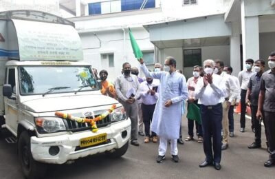 चिपळूणच्या लोकमान्य टिळक वाचन मंदिरासाठी मुख्यमंत्री उद्धव ठाकरे यांच्या हस्ते ग्रंथसंपदा रवाना मराठी भाषा विभागाकडून अडीच हजार पुस्तके भेट