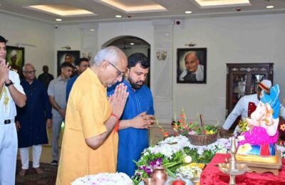 राजभवन येथे राज्यपालांच्या हस्ते गणरायाची प्रतिष्ठापना