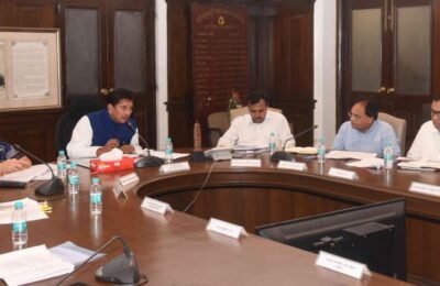 मुंबईकरांना मूलभूत सोयीसुविधा उपलब्ध करून देणार – पालकमंत्री दीपक केसरकर