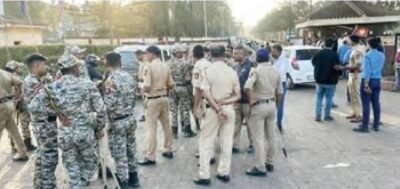 🔴 सनफ्लॅग कंपनीत भीषण अपघात; 60 फूट उंचीवरून पडून क्रेन ऑपरेटरचा मृत्यू गेटसमोर चार तास मृतदेह ठेवून कामगारांचे आंदोलन कुटुंबीयांसह शेकडो ग्रामस्थ रस्त्यावर