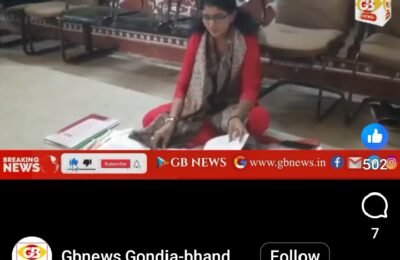 “कुर्सीपेक्षा जनता मोठी” — जमिनीवर बसून काम करणाऱ्या नगराध्यक्षा; भंडाऱ्यात व्हायरल व्हिडिओची जोरदार चर्चा