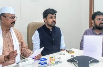 छत्रपती संभाजीनगरमधील आंतरराष्ट्रीय दर्जाच्या फुटबॉल स्टेडियमला तत्वत: मंजुरी – पालकमंत्री अब्दुल सत्तार