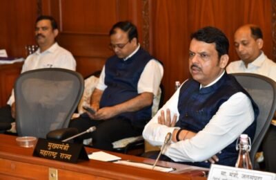 नाशिक-त्र्यंबकेश्वर सिंहस्थ कुंभमेळ्यासाठी कुंभमेळा प्राधिकरण तयार करण्याचे मुख्यमंत्री देवेंद्र फडणवीस यांचे निर्देश कुंभमेळा नियोजनात डिजिटल तंत्रज्ञान व कृत्रिम बुद्धिमत्तेचा वापर करण्याच्या सूचना