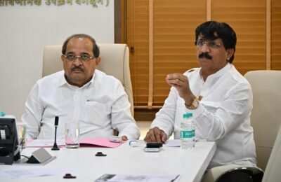 कुकडी प्रकल्पांतर्गत वडज उपसा सिंचन योजनेच्या कामाला गती द्यावी – जलसंपदा मंत्री राधाकृष्ण विखे-पाटील