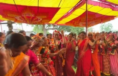 राज्यमंत्री मेघना साकोरे-बोर्डीकर यांचा बंजारा रंगात रंगला होळी उत्सव