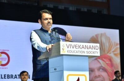 देशाच्या फाळणीच्या वेदना सोसलेल्या हशु अडवाणी यांचे समाजसेवेसाठी योगदान अतुलनीय – मुख्यमंत्री देवेंद्र फडणवीस