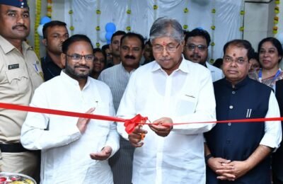 आरोग्य सेवा-सुविधा नियमितपणे सुरु ठेवाव्यात – पालकमंत्री चंद्रकांत पाटील पालकमंत्र्यांच्या हस्ते सुपरस्पेशालिटी येथील कॅथलॅबचे लोकार्पण