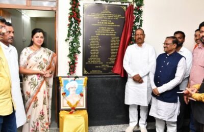 आवश्यक सर्व ठिकाणी वसतिगृहाची सुविधा निर्माण करणार – आदिवासी विकास मंत्री डॉ. विजयकुमार गावित