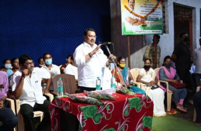 मेंडकी परिसराच्या सर्वांगीण विकासासाठी निधी देणार – पालकमंत्री विजय वडेट्टीवार