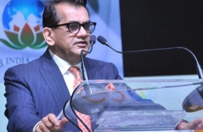 डेटाच्या उत्तम वापरातूनच व्यापक विकास शक्य – शेर्पा अमिताभ कांत जी-२० परिषदेच्या पहिल्या सत्रात डेटा फॉर डेव्हलपमेंट : रोल ऑफ जी २० इन ॲडव्हान्सिंग द २०३० अजेंडा या विषयावर परिषद