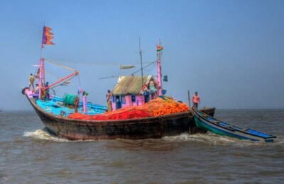 सागरी मत्स्यव्यवसाय, नौकानयन, डिझेल इंजिन देखभाल आणि परिचालन प्रशिक्षणास प्रवेश घेण्याचे आवाहन