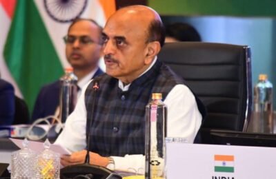 पहिल्या जी २० व्यापार आणि गुंतवणूक कार्यगटाच्या (TIWG) बैठकीचे केंद्रीय वित्त राज्यमंत्री डॉ.भागवत कराड यांच्या हस्ते मुंबईत उद्घाटन