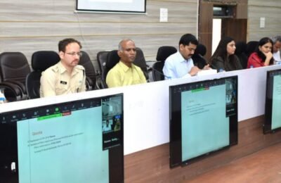 शांततापूर्ण व निर्भय  निवडणुकांसाठी यंत्रणांनी दक्ष राहावे : मुख्य निवडणूक अधिकारी एस.चोक्कलिंगम ११ भंडारा- गोंदिया लोकसभा मतदारसंघाच्या निवडणूकविषयक पूर्वतयारीचा आढावा