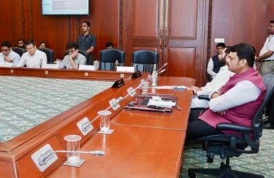 नागरिकांच्या ‘इज ऑफ लिव्हिंग’ साठी शहरी परिवहन सेवेत आमूलाग्र बदल करावेत –  मुख्यमंत्री देवेंद्र फडणवीस