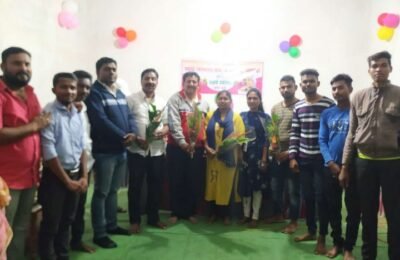 उमरवाडा येथे स्वामी विवेकानंद सार्व. वाचनालय उद्धघाटन समारंभ संपन्न