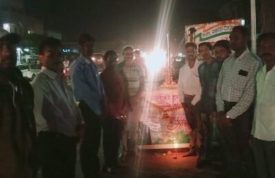 *पुलवामा हल्ल्यातील शहिदांना श्रद्धांजली अर्पण*