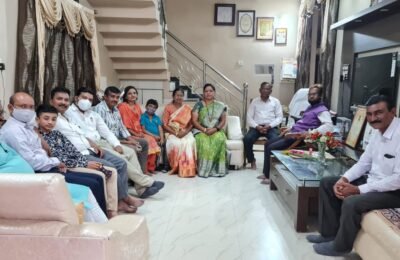 *डॉ शारदा रोशनखडे यांना डॉ पं दे राष्ट्रीय शिक्षक परिषद तर्फे हिरकनी राज्य पुरस्काराने सन्मानित*