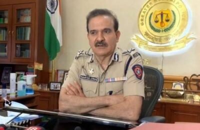 दिवाळीत सोन्याची बिस्किटं, हजारो कोटींचा भ्रष्टाचार; आता परमबीर सिंग यांच्याविरोधात लेटरबॉम्ब