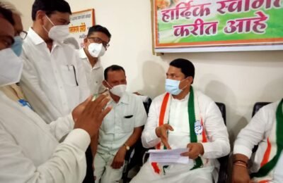 ओबीसींचे राजकीय आरक्षण वाचविण्यासाठी प्रयत्न करावा  ओ बी सी शिष्टमंडळाची आमदार नाना पटोले यांच्याशी चर्चा