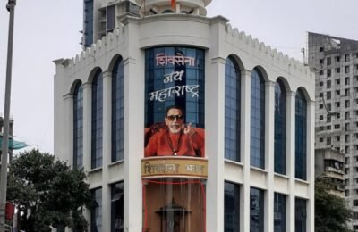 शिवसेनाभवनवर जर का कोण्या कोल्ह्याकुत्र्यांनी एक दगड जरी मारण्याचा प्रयत्न केला तर बाळासाहेब ठाकरे यांची शपथ घेऊन सांगतो,…:- प्रशांत जाधव
