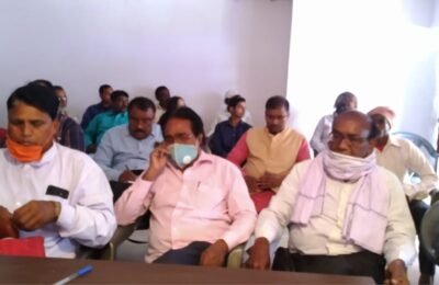 देश मे पैट्रोल,डीजल,और बढती मँहगाई  के खिलाफ सभी वाम दलों के द्वारा दिनांक 18 जून 2021 को राष्ट्रव्यापी आन्दोलन के तहत किया जायेगा एक साथ धरना -प्रदर्शन।