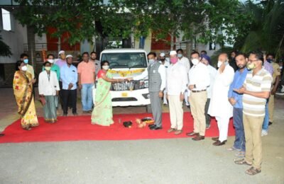 सिल्लोड नगर परिषदेच्या वतीने नगराध्यक्ष यांच्यासाठी नवीन वाहन खरेदी