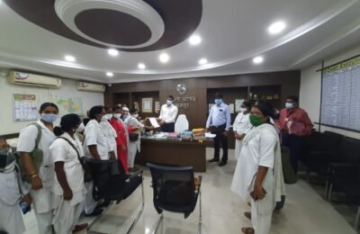 “राष्ट्रीय आरोग्य अभियानातील कंत्राटी आरोग्य सेविकांवर कार्यमुक्तीची कुर्हाड ”      कोंढाळी/काटोल:- प्रतिनीधी:-दुर्गाप्रसाद पांडे