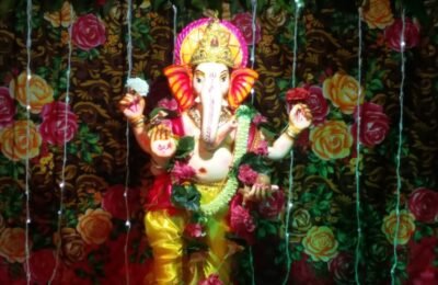 आष्टी गावात श्री.गणेश नवयुवक नाट्य मंडळातर्फे गणेश मुर्ती ची स्थापना