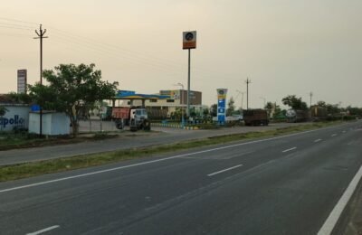 वराडा पेट्रोल पंप जवळ सर्व्हीस रोडवर उभ्या ट्रकचे रात्री ४३ हजार रूपयांचे डिझेल चोरी.