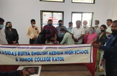 काटोल तहसील के 15से18आयुवर्ग के616छात्रो का टीकाकरण
