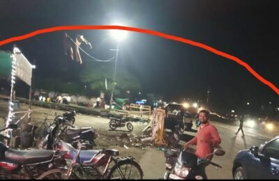 कोंढाली -वर्धा टी पांईट पर एफ ओ बी (फूट ओव्हर ब्रिज)के‌‌ निर्माण की मांग —————————- फुट ओवर ब्रिज बनाने की मांग को लेकर राष्ट्रीय  सडक निर्माण मंत्री को ज्ञापण‌