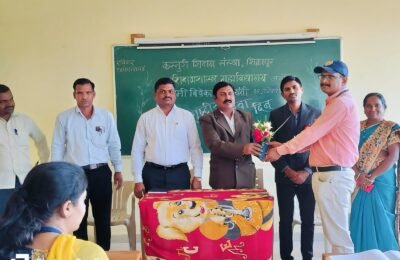 युवक युवती चा युवा काळ म्हणजे वैभवाचे व प्रगतीचे दिवस                                           :- प्राचार्य डॉ. जगदिश राठोड
