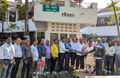 सदानंद देवगडे (ज्यू. पत्रकार ) महानिर्मिती कंत्राटी कामगार संघटना संयुक्त कृती समिती ची महा बैठक :-