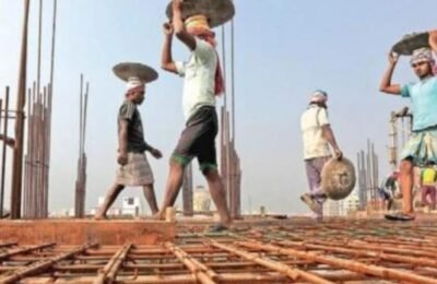 बोगस बांधकाम कामगारांची “कॅग” मार्फत चौकशी ची मागणी,   बांधकाम व्यवसायात खळबळ