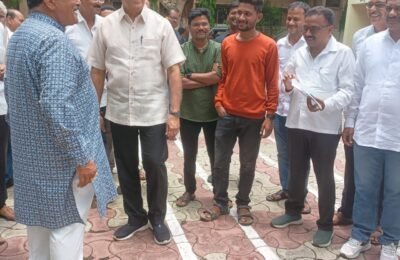 शेतकऱ्यांचे न्याय मागण्यासाठी आंदोलन उभारण्यात येणार  शेतकरी सुखी झाला तरच  देश समृद्ध होईल – अनिल देशमुख
