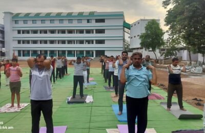 सरस्वती विद्यालयात योग दिवस उत्साहात साजरा