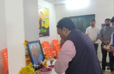 कारगिल विजय दिनानिमित्त माजी सैनिकांचा सन्मान – मा.खा. डॉ. अशोकजी नेते