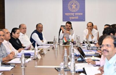 पायाभूत सुविधांच्या महत्वाच्या प्रकल्पांमुळे महाराष्ट्राच्या विकासाला गती  – मुख्यमंत्री देवेंद्र फडणवीस  पुणे–लोणावळा उपनगरीय रेल्वे मार्गावर तिसरी व चौथी मार्गिका