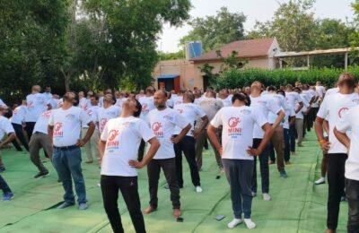 “हृदय निरोगी – भारत निरोगी”चा सामूहिक संकल्प! मन, बुद्धी,चेतना व आत्मसंयम या चार  जीवन स्तंभ  आहे   स्वामी सुर्यानंदगगिरीजी महाराज हृदय रोग मुक्त भारत यह अभियान को माधवबाग हॉस्पिटल, कोंढाळी व्यापारी संघटना व मित्र परिवार यांच्या संयुक्त विद्यमाने चार किलोमीटर मिनी मॅरेथॉन; नागरिकांचा उत्स्फूर्त सहभाग