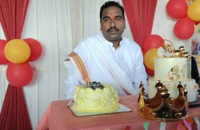 📰 जय वीर हनुमान पंचमुखी धाम चिरोली (हेटी) येथील परमपूजनीय अंकुश महाराज यांचा वाढदिवस मोठ्या उत्साहात साजरा