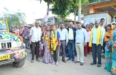 कढोलीत सुवर्णकन्येचं थाटात स्वागत — दुबईतील आशियाई युवा पॅरा गेम्समध्ये श्वेता कोवे चमकली, गावभर जल्लोषाचा माहोल