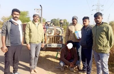 खमारी–सुरेवाडा रस्त्यावर रेतीचोरीचा डाव उधळला वैनगंगा नदीतील अवैध रेती वाहतूक करणारा ट्रॅक्टर जप्त, 7 लाखांचा मुद्देमाल हस्तगत