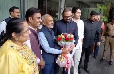 पद्मश्रीचा मान, उद्योगविश्वाचा अभिमान! सोलार समूहाचे संस्थापक सत्यनारायण नुवाल यांचा गौरव, नागपूरचे जिल्हाधिकारी डॉ. विपीन इटनकर यांनी दिल्या शुभेच्छा