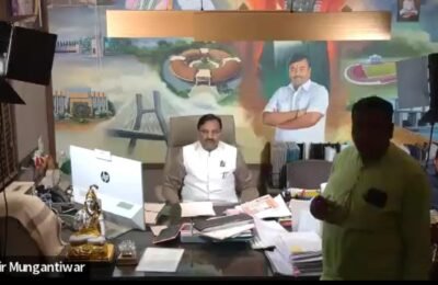 सुधीरभाऊंचा ‘मिशन १०० टक्के’ संकल्प! चंद्रपूर ठरणार पाणंद रस्त्यांची पूर्णता करणारा राज्यातील पहिला जिल्हा! ​पुढील ३ वर्षांत मतदारसंघाचा कायापालट करण्याचे आमदारांचे प्रशासनाला सक्त निर्देश; ‘डिजिटल ट्रॅकिंग’साठी स्वतंत्र सॉफ्टवेअरची निर्मिती होणार!