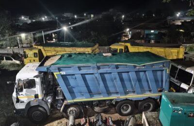 ​🚨 महसूल आणि खाकीचा दणका! ७ ब्रासची रॉयल्टी अन् ९ ब्रास रेती; अड्याळ पोलिसांत टिप्परसह २० लाखांचा मुद्देमाल जप्त!