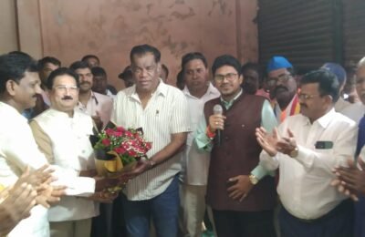 महामार्ग रुंदीकरणात वाचलेली वास्तू आता साकारणार अधिक देखणी! लांजातील डॉ. बाबासाहेब आंबेडकर स्मारकाचे आ. किरण सामंत यांच्या हस्ते दिमाखदार भूमीपूजन!  ​”स्मारकासाठी निधी कमी पडू देणार नाही!” – आमदार किरण सामंत यांचे आश्वासन; लांजा तालुका बौद्धजन मंडळाचा पुढाकार, समाजबांधवांची तुफान उपस्थिती!