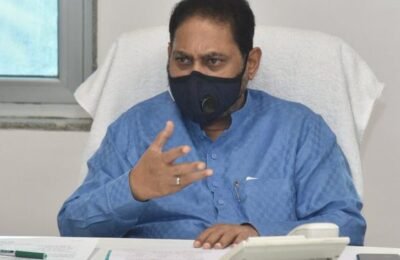 स्वातंत्र्याच्या अमृत महोत्सवानिमित्त राज्य सरकार देणार विविध सवलती – ऊर्जामंत्री डॉ. नितीन राऊत यांची माहिती अपारंपरिक ऊर्जा प्रकल्पांसाठी सर्वसाधारण कार्यपद्धती निश्चित झाल्याने राज्य उजळणार