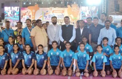 अमरावती येथे क्रीडा विद्यापीठ स्थापन करण्यासाठी चाचपणी सुरू – उपमुख्यमंत्री देवेंद्र फडणवीस कै. भाई नेरुरकर चषक राज्यस्तरीय खो-खो स्पर्धेला भेट